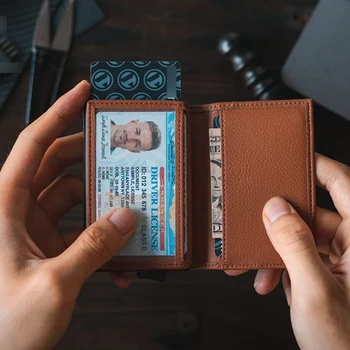 Držač za kreditne kartice s dvostrukim pulta za identifikacijske kartice, novčanik na магните iz kravlja koža, automatsko zaključavanje RFID, pop-up torbicu za kartice, bilješke