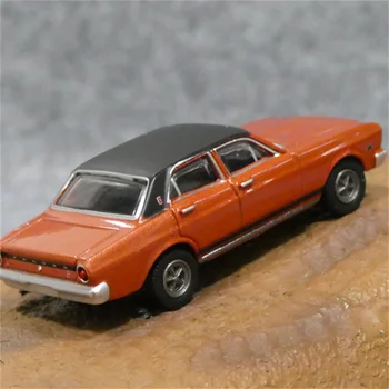 Model automobila od legure u mjerilu 1/87 HO Falcon XRGT Muscle Car, mali zbirka scena s vlakom, Krajolik sa kolača stolom