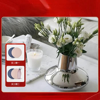 Nordijsko tiha jednostavna vaza dekoracija stola u dnevnoj sobi na rođendan, poklon za zagrijavanje